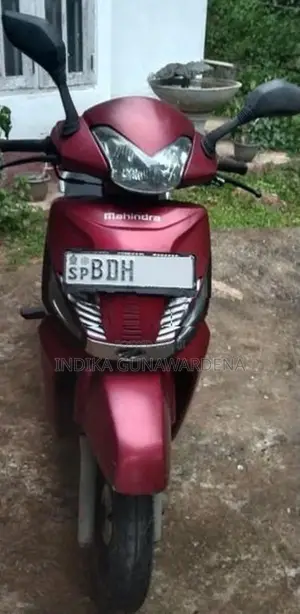 Mahindra Gusto 2015