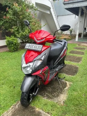 Honda Dio 2018