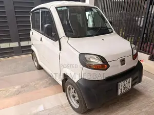 Bajaj Qute 2018