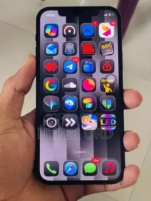 Apple iPhone 12 (Used)