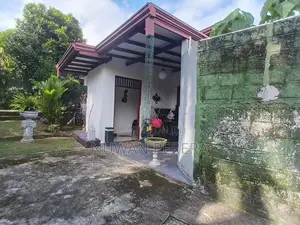 Suwarapala Dampe 3 Bathrooms House for Sale