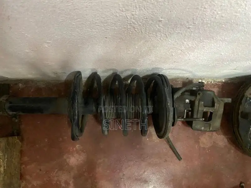 Mitsubishi io GDI Brakes
