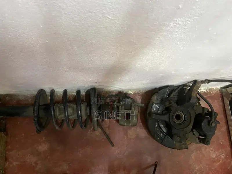 Mitsubishi io GDI Brakes