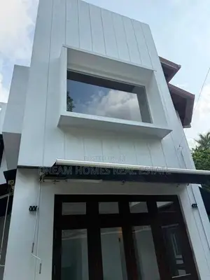 Modern Two-Storey Family Home for Sale Athurugiriya