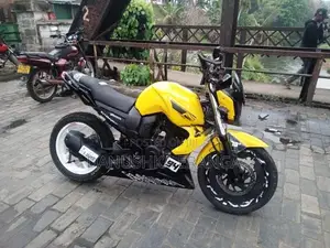 Yamaha FZS V1 2012