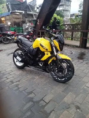 Yamaha FZS V1 2012