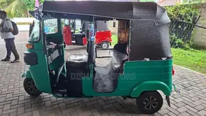 Bajaj RE 4 Stroke 2015