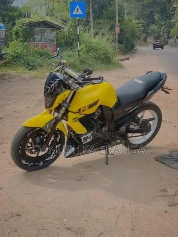 Yamaha FZS V1 2012