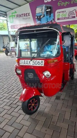 Bajaj RE 4 Stroke 2015