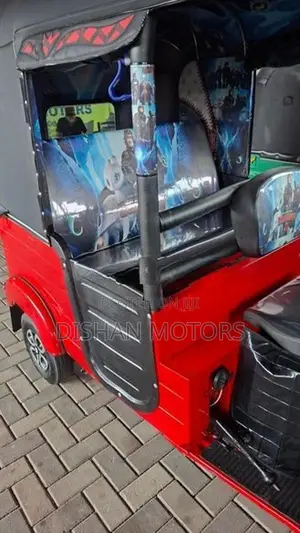 Bajaj RE 4 Stroke 2015