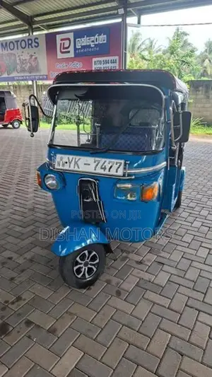 Bajaj RE 4 Stroke 2011