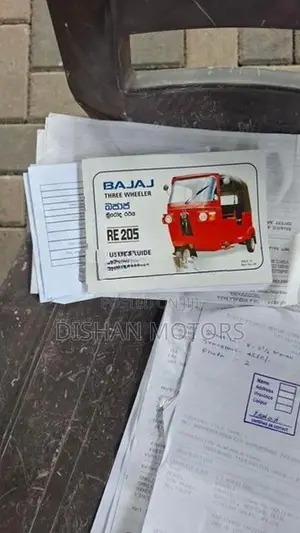 Bajaj RE 4 Stroke 2011