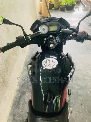Bajaj Pulsar 135 2011