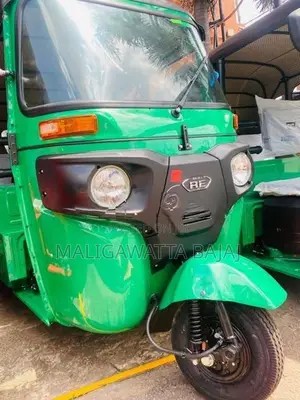 Bajaj RE brand new 2026