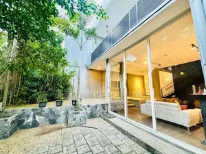 Thalawathugoda Super Luxury House for Sale