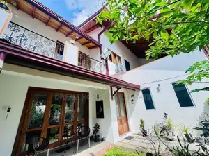 Modern Luxury Fully Furnished 2-Storey House for Sale-Nugegoda