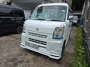 Suzuki Every 2012