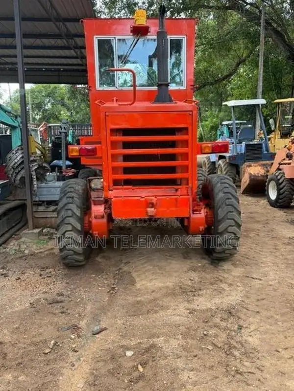 Komatsu GD 405 Motor Grader