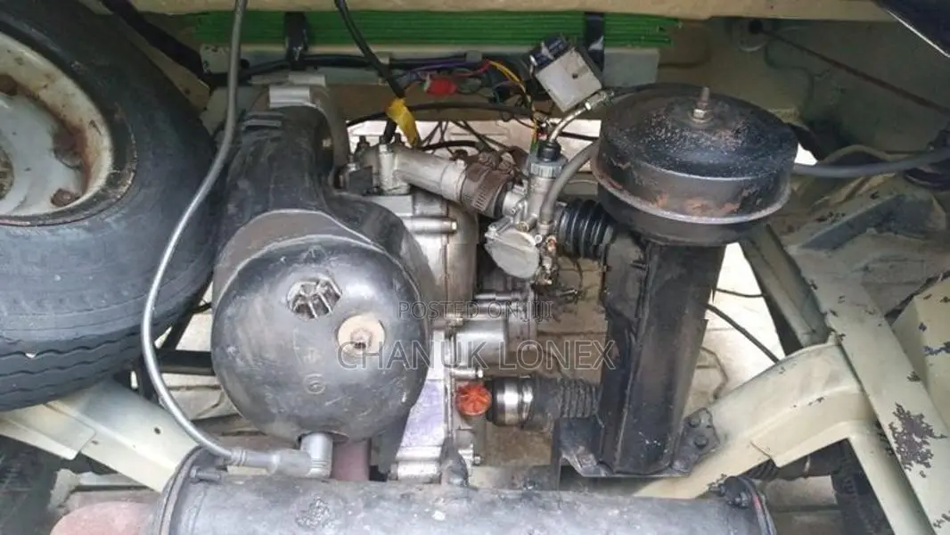 Bajaj RE 1999