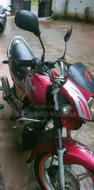 TVS Victor 2007