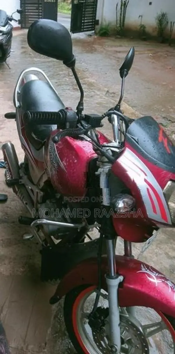 TVS Victor 2007