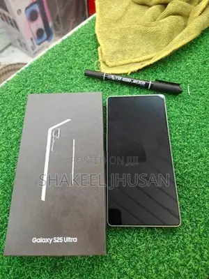 Samsung Galaxy S25 Ultra (Used)