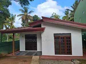 House for Sale in Honnaththara Piliyandala