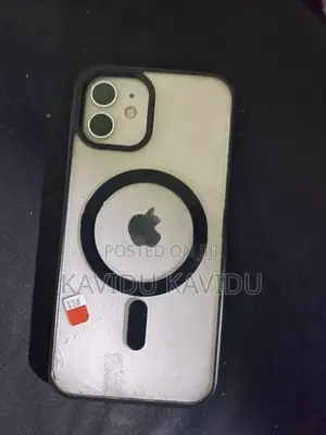 Apple iPhone 12 (Used)