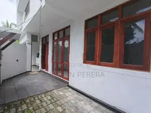 Piliyandala Closer Box Type Brand New House for Sale .