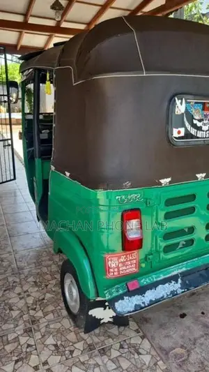Bajaj RE 2 Stroke 2004