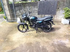 Bajaj Discover 125 2015