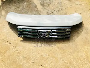 Daihatsu Move Bonnet
