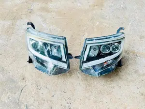 Daihatsu Move Head Lamp