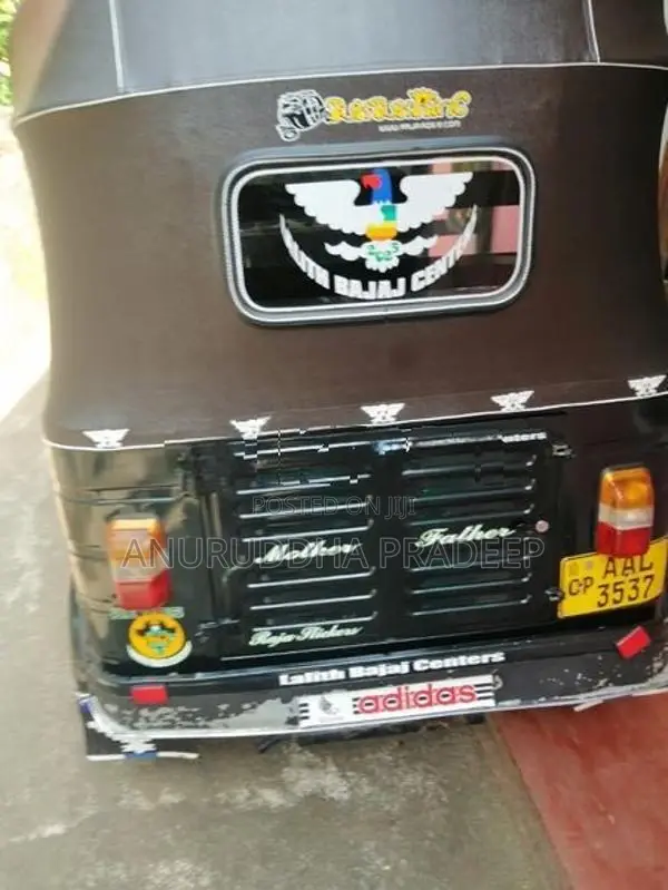 Bajaj RE 2014