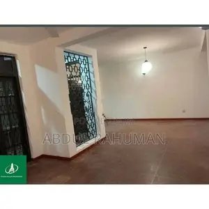 තට්ටු දෙකේ ගෙදර Kotte Sirikotha 5 Rooms