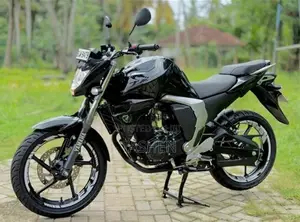 Yamaha FZs V2 2025