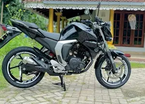 Yamaha FZs V2 2025