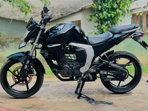Yamaha FZs V2 2016