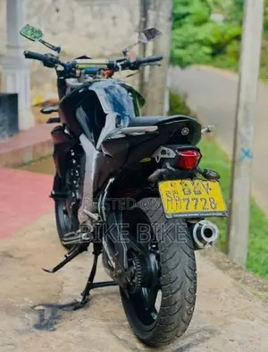 Yamaha FZs V2 2016