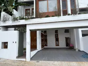 Luxury New House Sale in Battamulla
