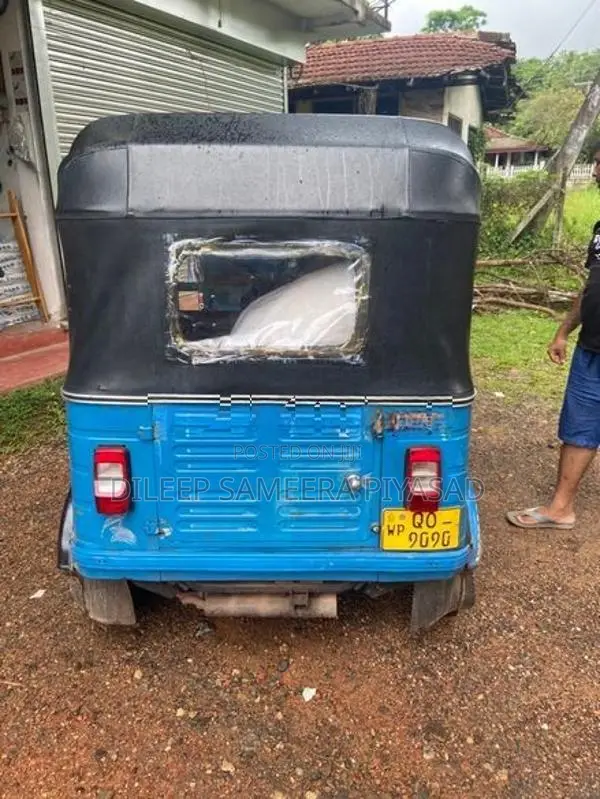 Bajaj RE 2007
