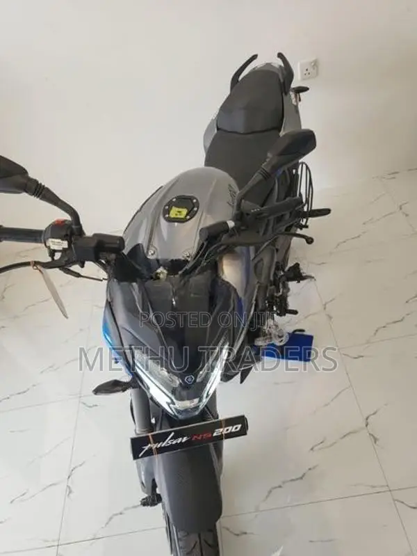 Bajaj Pulsar NS200 2026