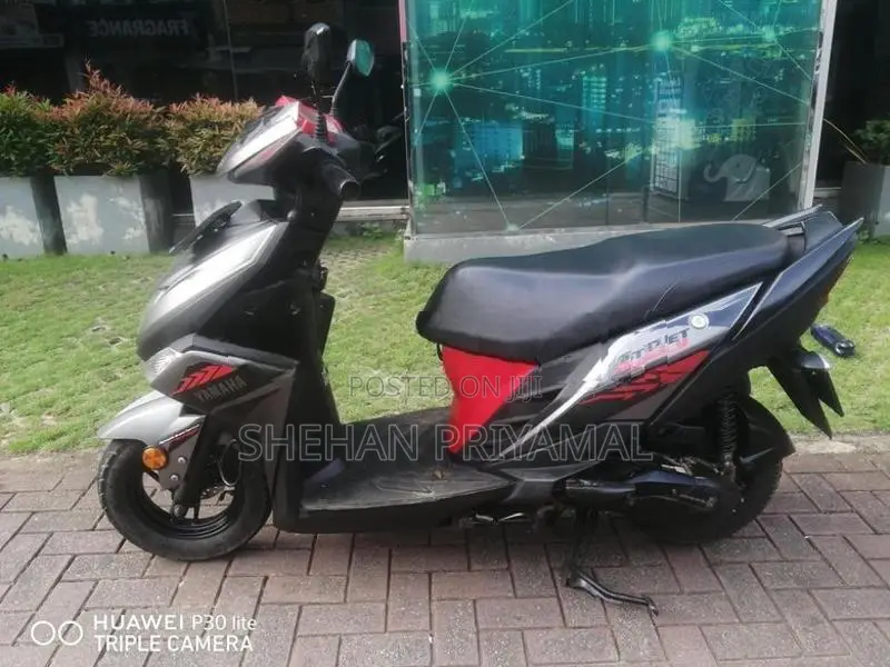 Yamaha Ray ZR 2018