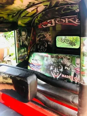 Bajaj RE 2 Storks 2004