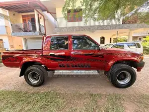 Toyota Hilux LN106 1990