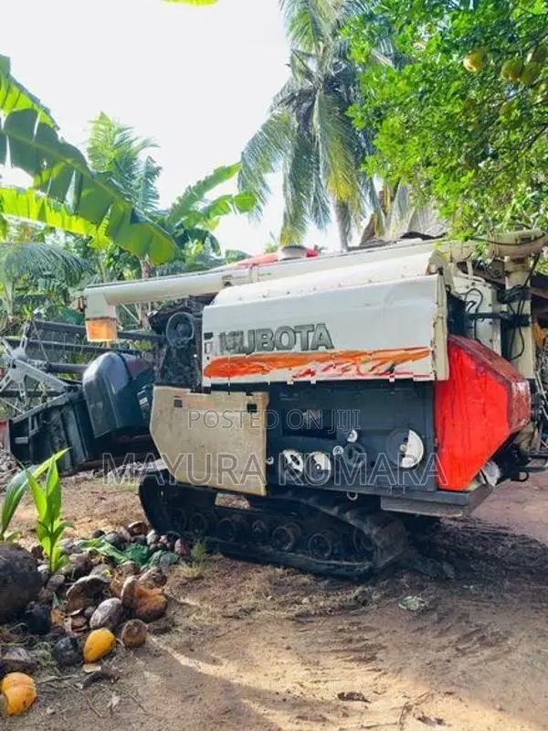 Kubota 70G Paddy Harvester