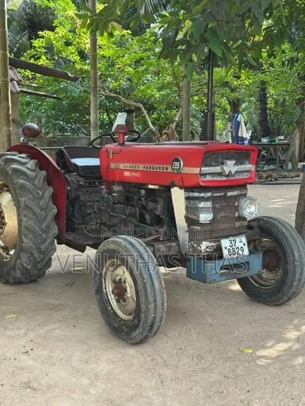 Massey Ferguson 135 MF 1976