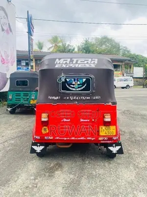Bajaj RE Three Wheeler 2005