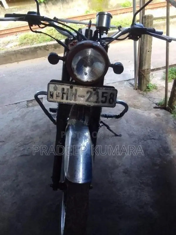 Bajaj Boxer 2003