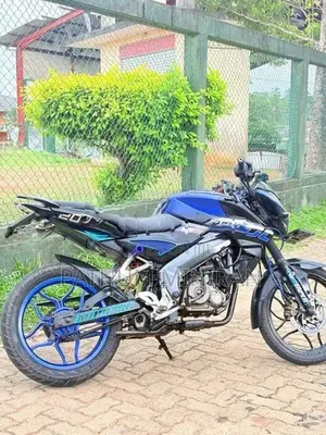 Bajaj Pulsar NS150 2017